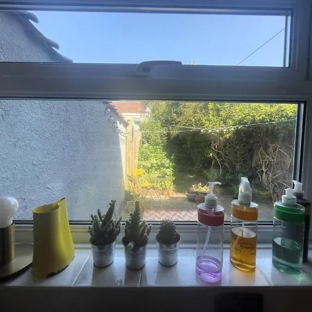 Nyaraló Comfortable Escape In Vibrant Easton