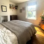 Comfortable Escape In Vibrant Easton * בריסטול