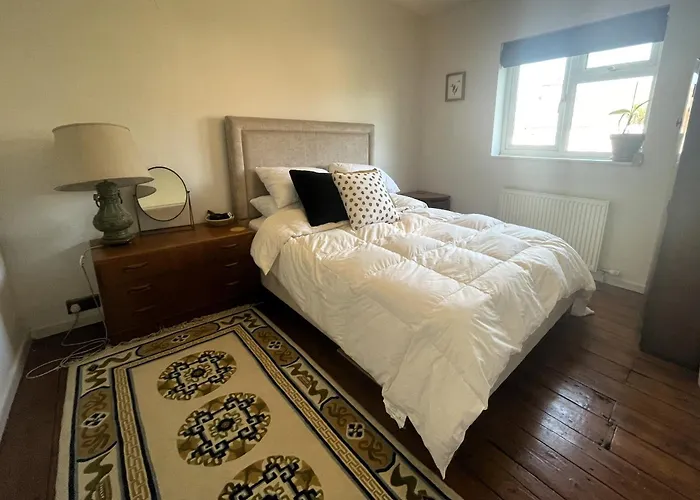 Σπίτι διακοπών Comfortable Escape In Vibrant Easton