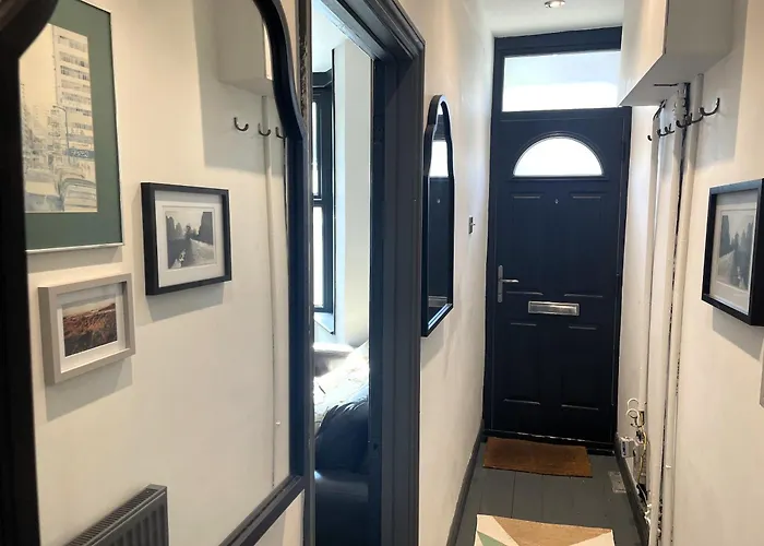 Vakantiehuis Comfortable Escape In Vibrant Easton